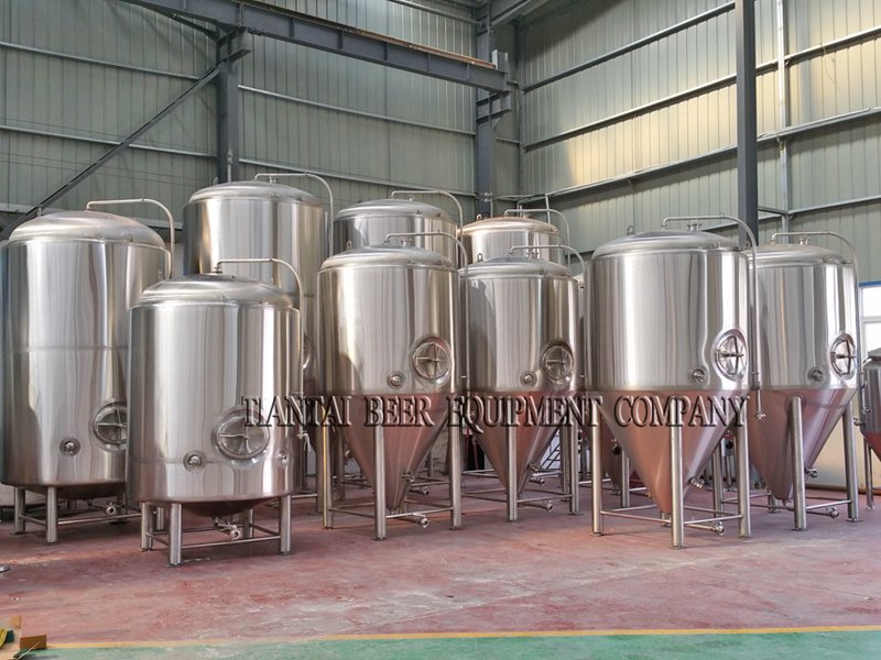 140HL Commercial Beer Fermenters